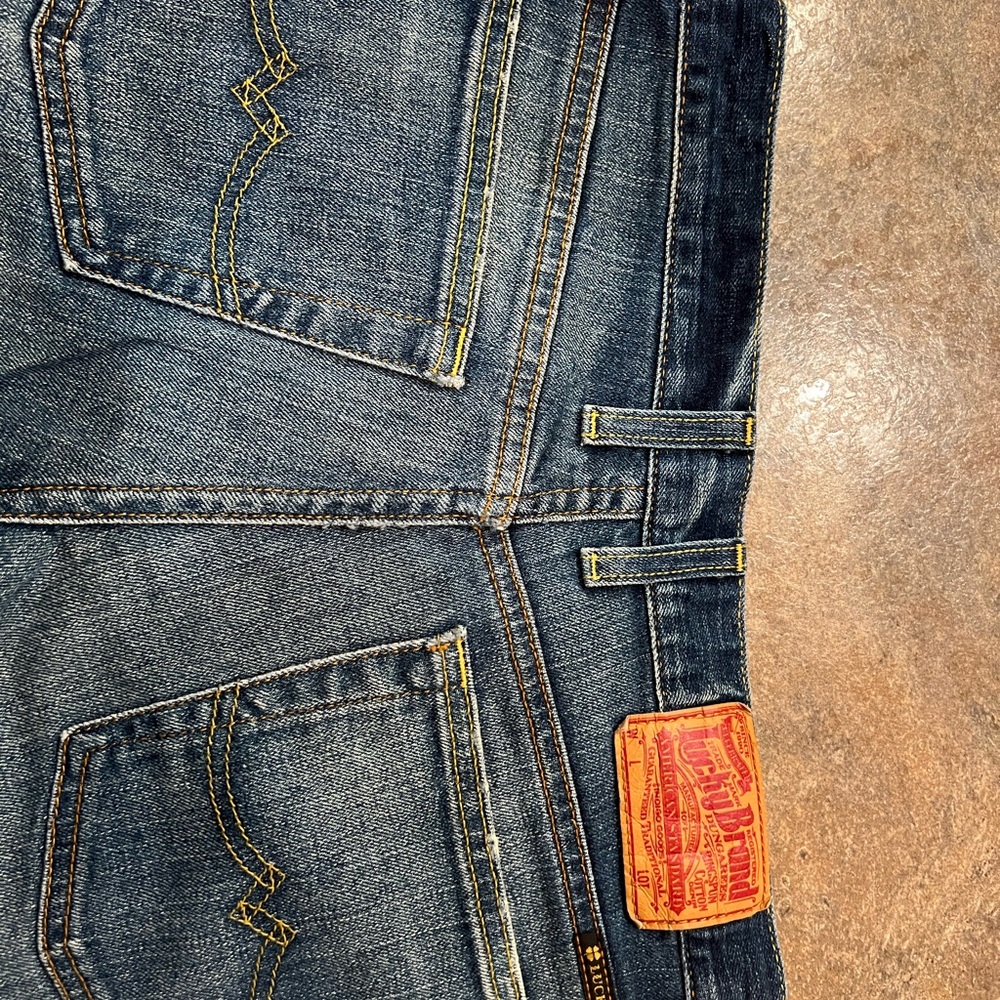 LUCKY BRAND MENS SWEET N’ LOW REGULAR LENGTH SIZE 27